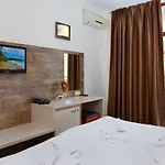 Lira Sunny Beach