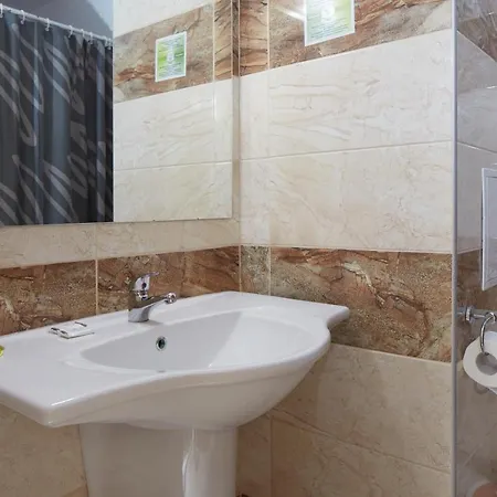 Lira Slantschew brjag