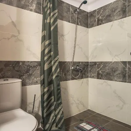 Lira Otel 3*